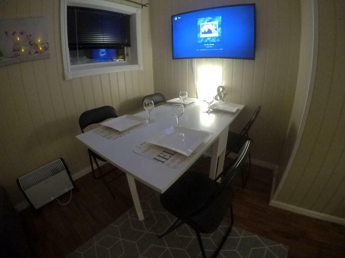 Apartment Near The Airport Tromso Ngoại thất bức ảnh